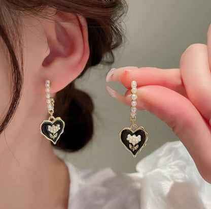 1 Pair Elegant Lady Classic Style Geometric Heart Shape Inlay Alloy Artificial Crystal Drop Earrings