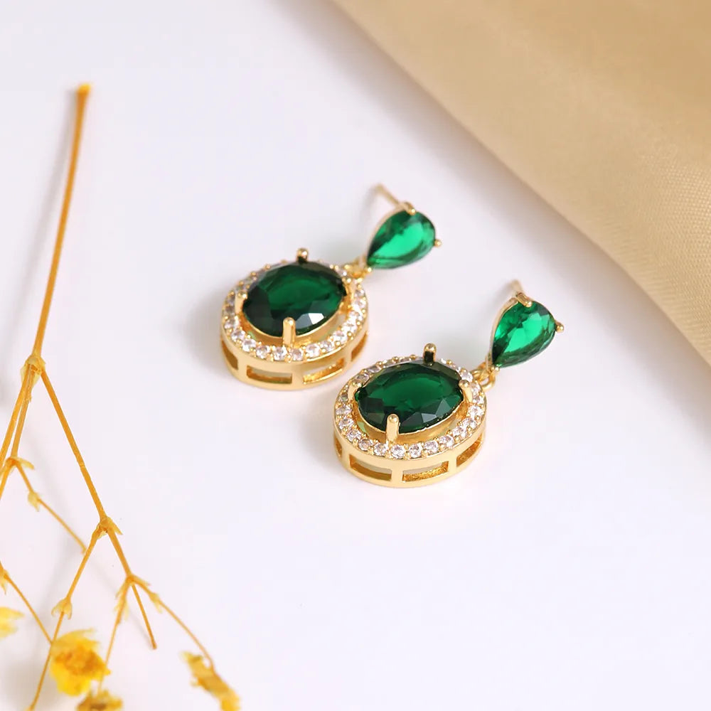 1 Pair Elegant Lady Classic Style Round Plating Inlay Copper Zircon 18K Gold Plated Drop Earrings