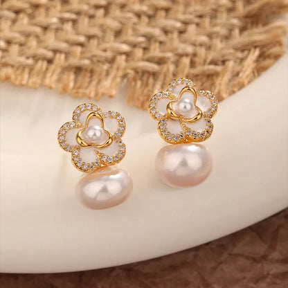 1 Pair Elegant Lady Commute Flower Plating Inlay Copper Artificial Pearls Zircon Ear Studs