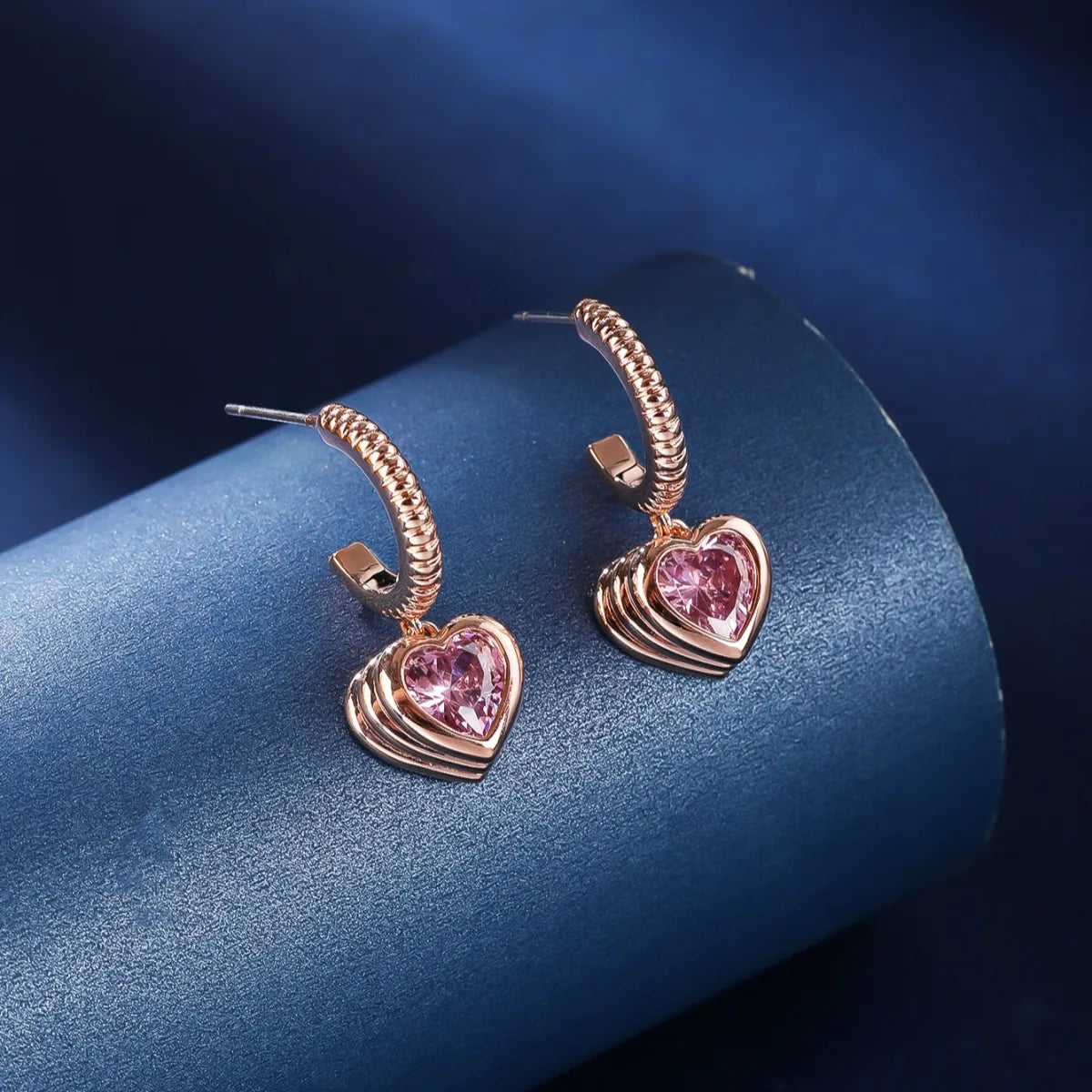 1 Pair Elegant Lady Heart Shape Inlay Copper Zircon Drop Earrings