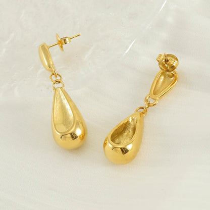 1 Pair Elegant Lady Modern Style Water Droplets Solid Color 304 Stainless Steel Titanium Steel 18K Gold Plated Drop Earrings