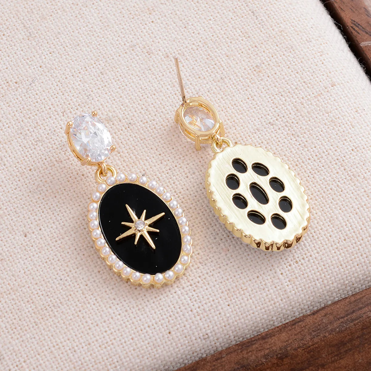 1 Pair Elegant Lady Romantic Geometric Plating Inlay Alloy Pearl Zircon 14k Gold Plated Drop Earrings