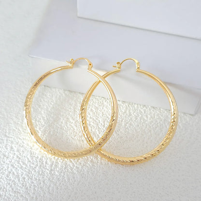 1 Pair Elegant Lady Round Plating Copper Gold Plated Earrings