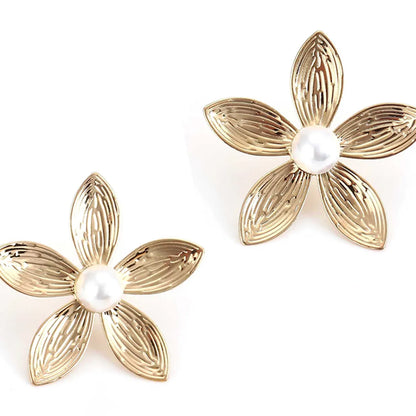 1 Pair Elegant Lady Streetwear Flower Plating Inlay Alloy Artificial Pearls Ear Studs