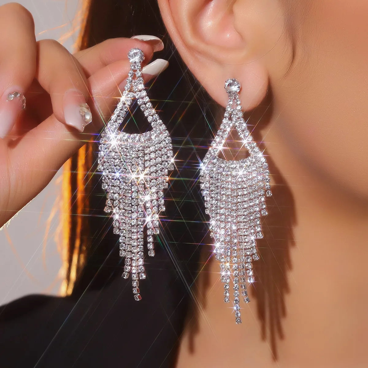 1 Pair Elegant Lady Streetwear Tassel Rhinestone Drop Earrings