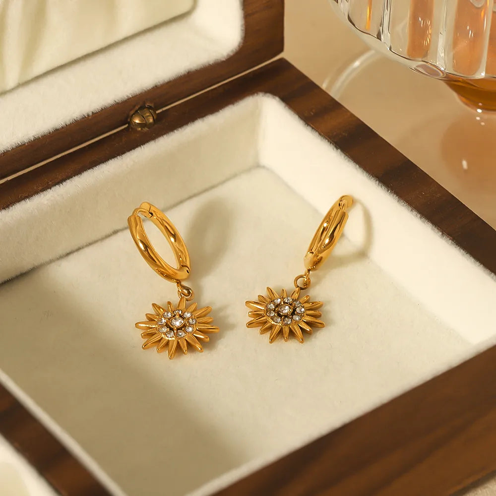 1 Pair Elegant Lady Sun Polishing Plating Inlay 304 Stainless Steel Zircon 18K Gold Plated Drop Earrings