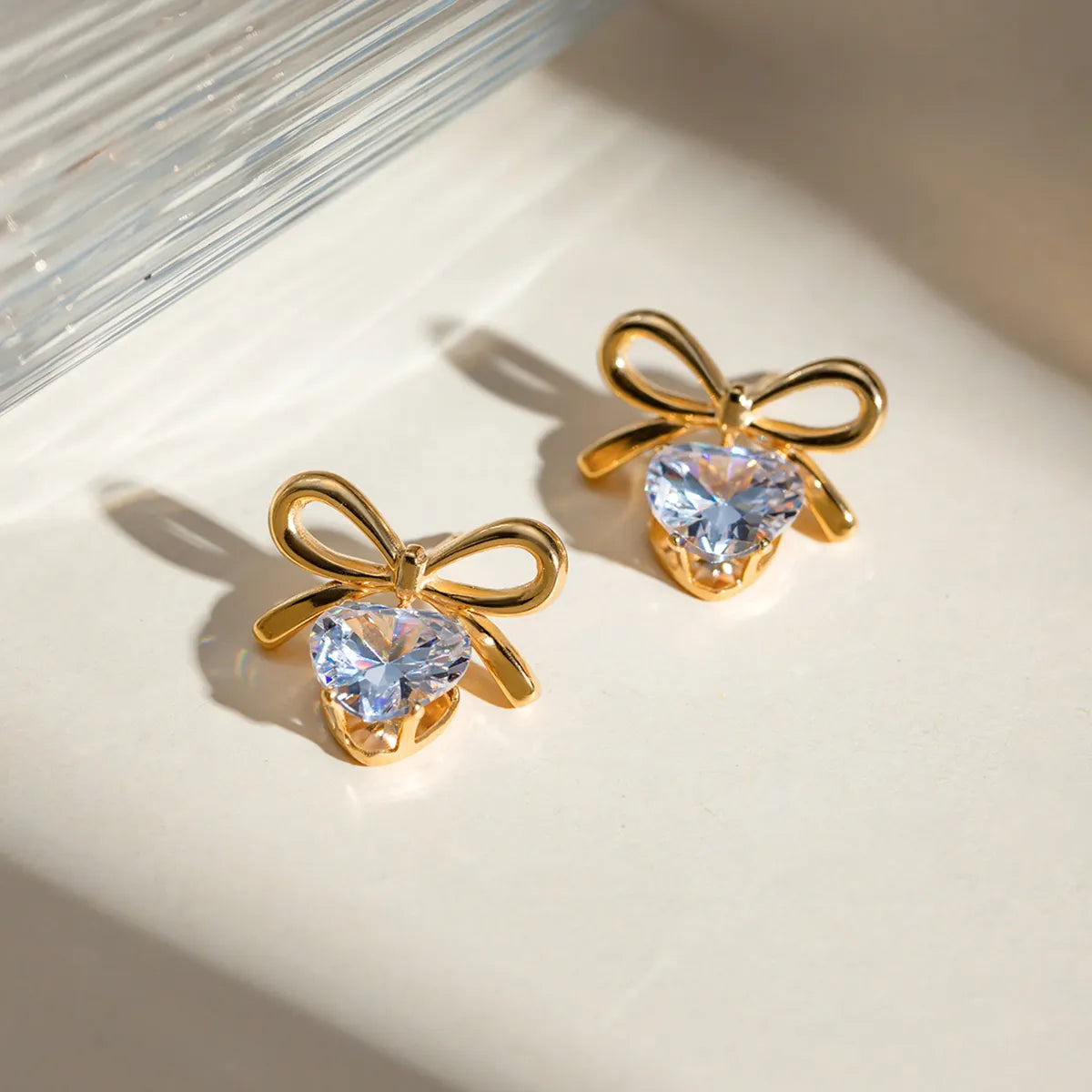 1 Pair Elegant Lady Sweet Heart Shape Bow Knot Inlay 304 Stainless Steel Zircon 18K Gold Plated Ear Studs