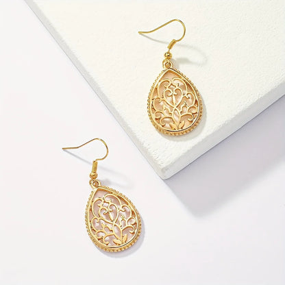 1 Pair Elegant Lady Water Droplets Monogram Alloy Drop Earrings