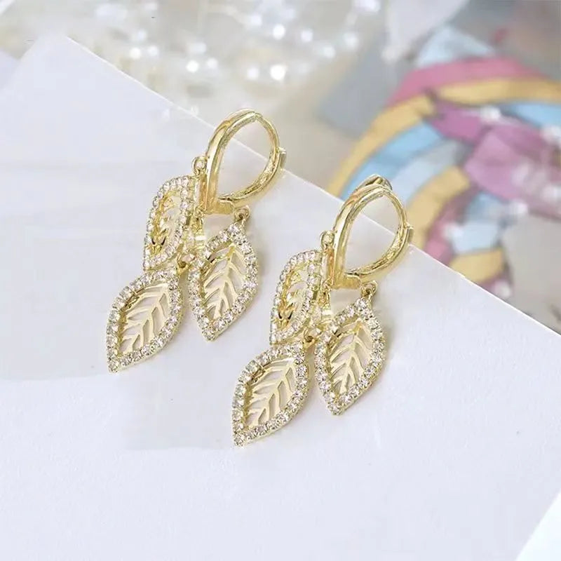 1 Pair Elegant Leaf Inlay Alloy Artificial Crystal Rhinestones Drop Earrings