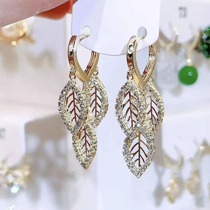 1 Pair Elegant Leaf Inlay Alloy Artificial Crystal Rhinestones Drop Earrings