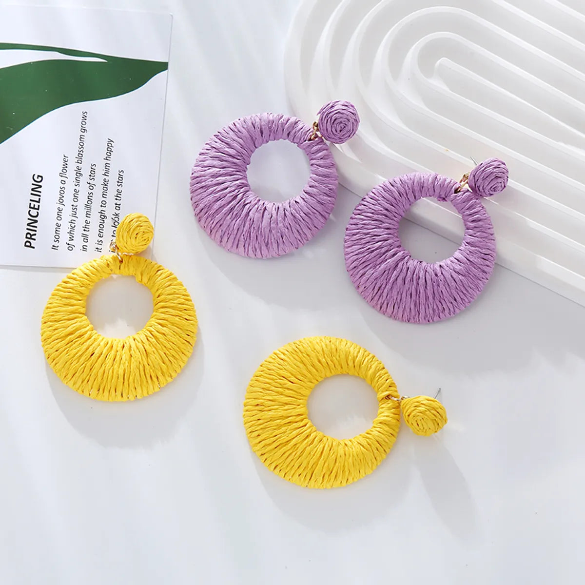 1 Pair Elegant Luxurious Circle Hollow Out Alloy Raffia Drop Earrings