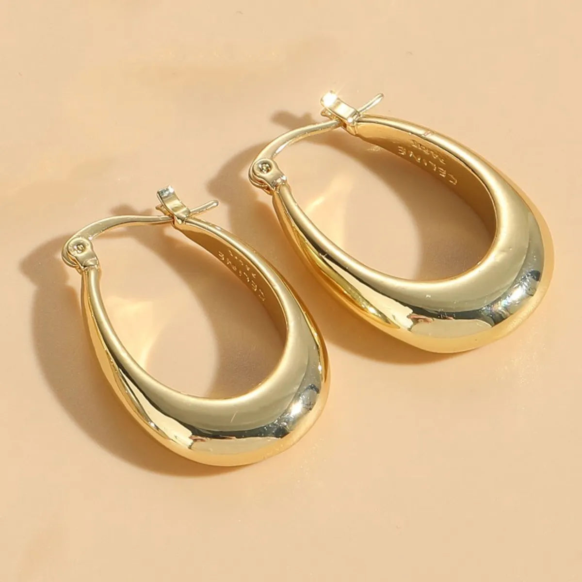 1 Pair Elegant Luxurious Classic Style Double Ring Copper Asymmetrical Plating 14k Gold Plated Hoop Earrings