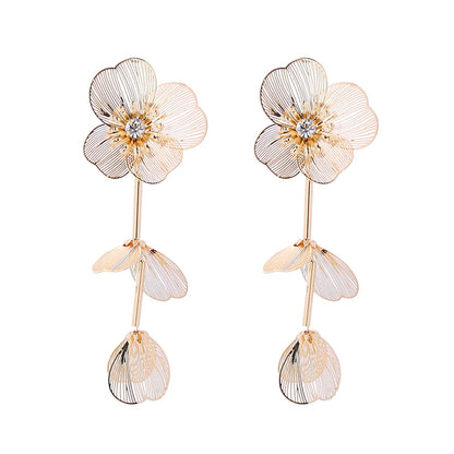 1 Pair Elegant Luxurious Flower Inlay Alloy Rhinestones Drop Earrings