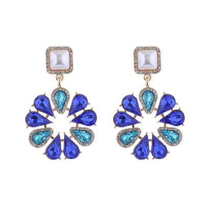 1 Pair Elegant Luxurious Flower Inlay Imitation Pearl Alloy Rhinestones Drop Earrings