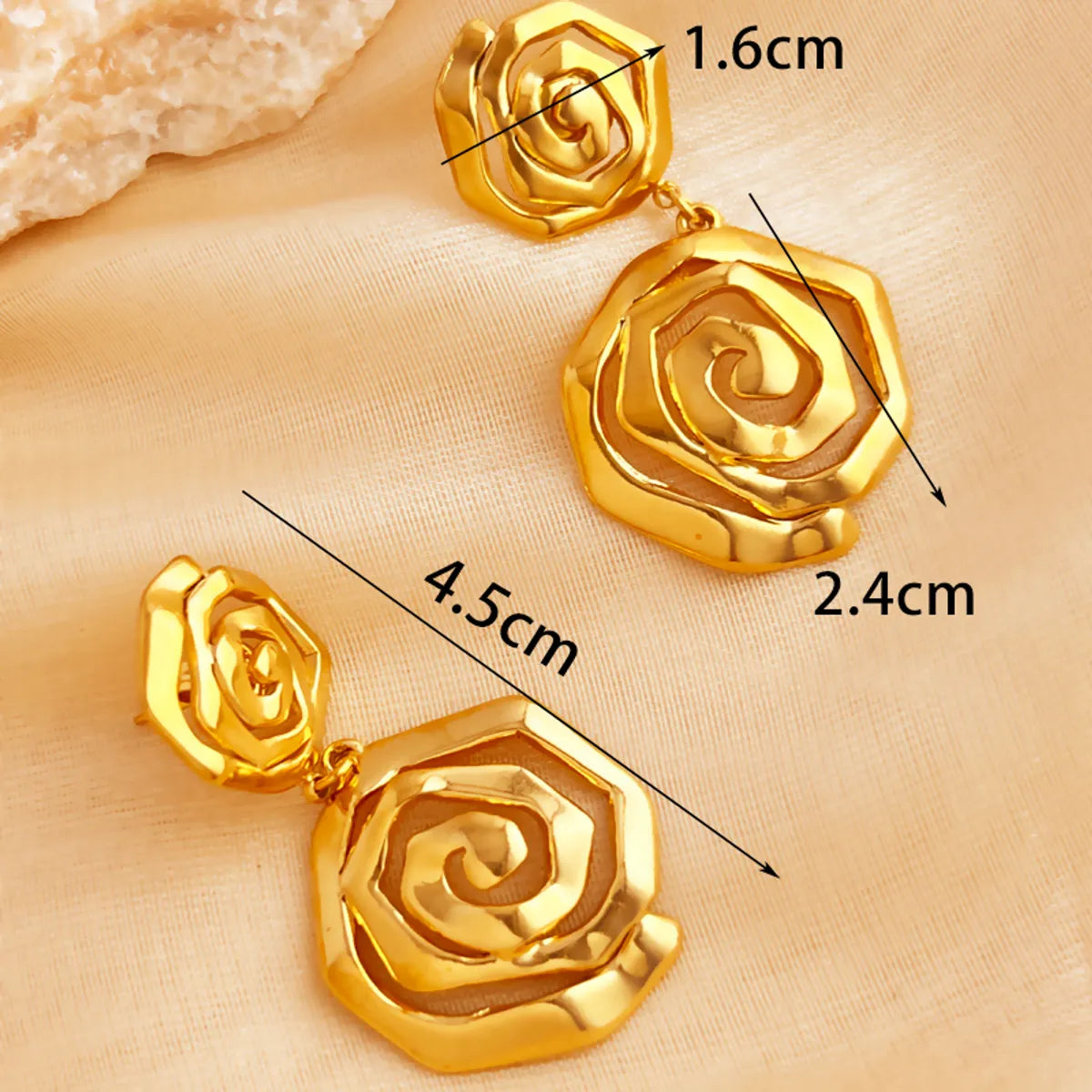 1 Pair Elegant Luxurious Flower Polishing Plating 304 Stainless Steel 18K Gold Plated Drop Earrings