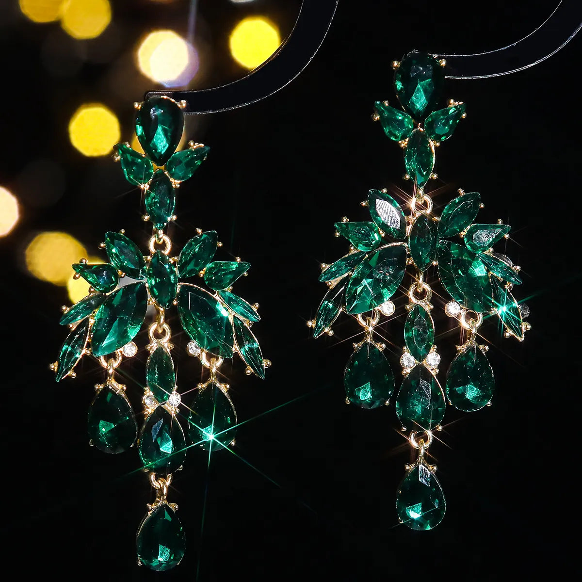 1 Pair Elegant Luxurious Geometric Plating Inlay Alloy Rhinestones Zircon Drop Earrings