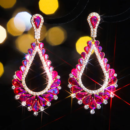 1 Pair Elegant Luxurious Geometric Plating Inlay Alloy Rhinestones Zircon Silver Plated Drop Earrings