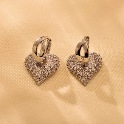 1 Pair Elegant Luxurious Heart Shape Inlay Copper Zircon 18K Gold Plated Drop Earrings