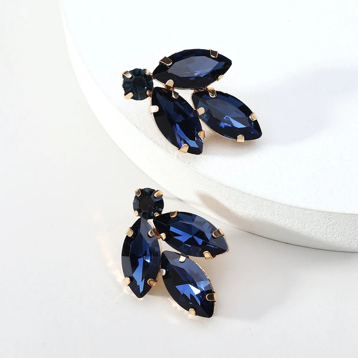 1 Pair Elegant Luxurious Korean Style Geometric Plating Inlay Copper Alloy Zircon Ear Studs