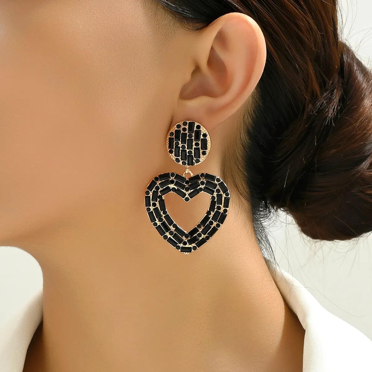 1 Pair Elegant Luxurious Lady Heart Shape Plating Inlay Zinc Alloy Rhinestones Drop Earrings