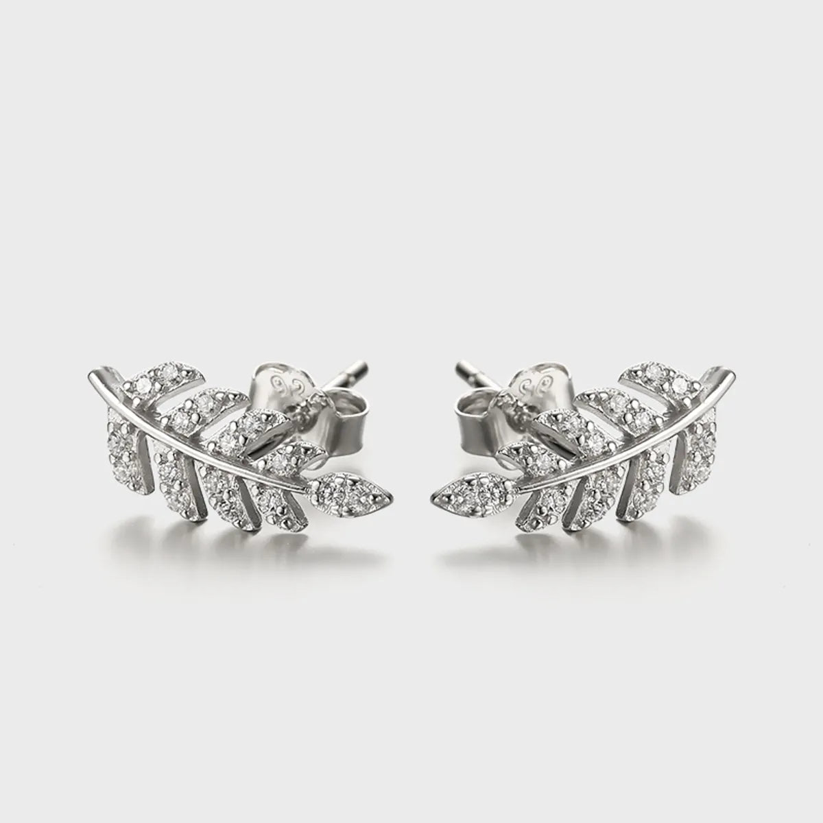 1 Pair Elegant Luxurious Queen Leaf Leaves Plating Inlay Sterling Silver Zircon White Gold Plated Ear Studs