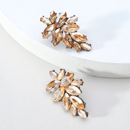 1 Pair Elegant Luxurious Simple Style Geometric Spray Paint Plating Inlay Zinc Alloy Rhinestones Ear Studs