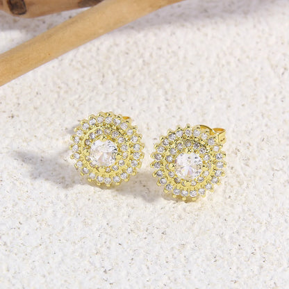 1 Pair Elegant Luxurious Simple Style Water Droplets Daisy Plating Copper 18K Gold Plated Gold Plated Ear Studs