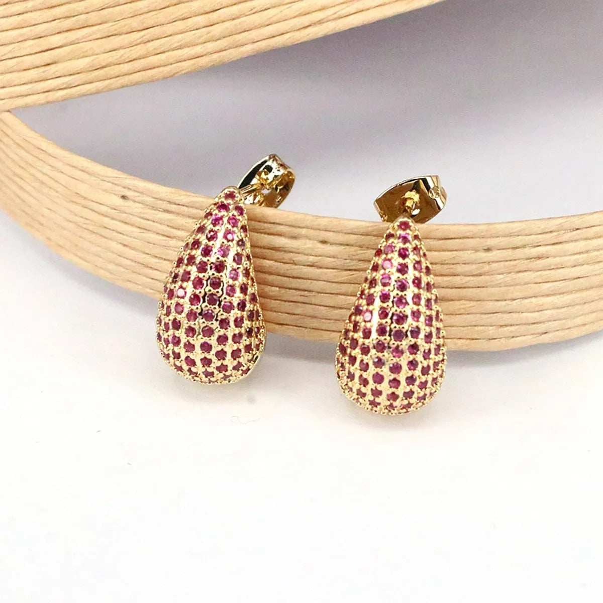 1 Pair Elegant Luxurious Simple Style Water Droplets Plating Inlay Copper Artificial Rhinestones 18k Gold Plated Ear Studs