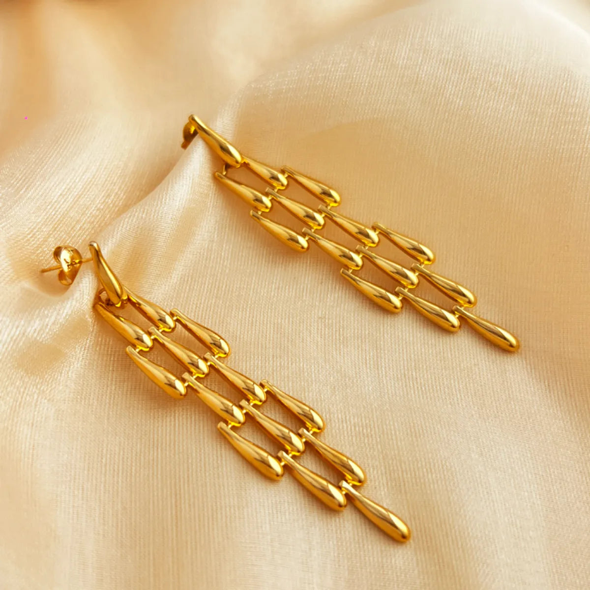 1 Pair Elegant Luxurious Solid Color Polishing Plating 304 Stainless Steel 18K Gold Plated Drop Earrings