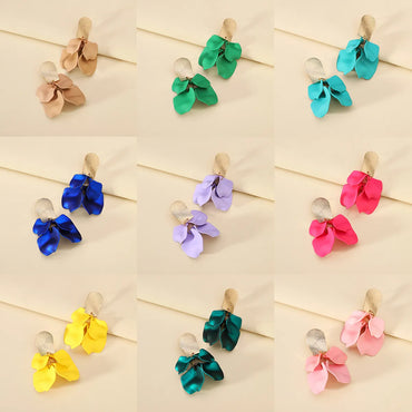 1 Pair Elegant Luxurious Sweet Petal Alloy Dangling Earrings