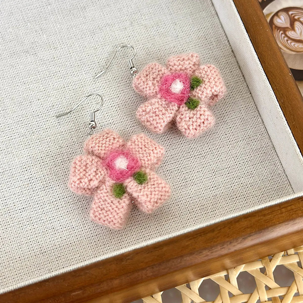 1 Pair Elegant Princess Cute Flower Yarn Drop Earrings