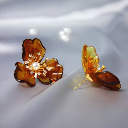 1 Pair Elegant Retro Flower Plating Inlay Imitation Pearl Resin Copper Zircon 18k Gold Plated Ear Studs