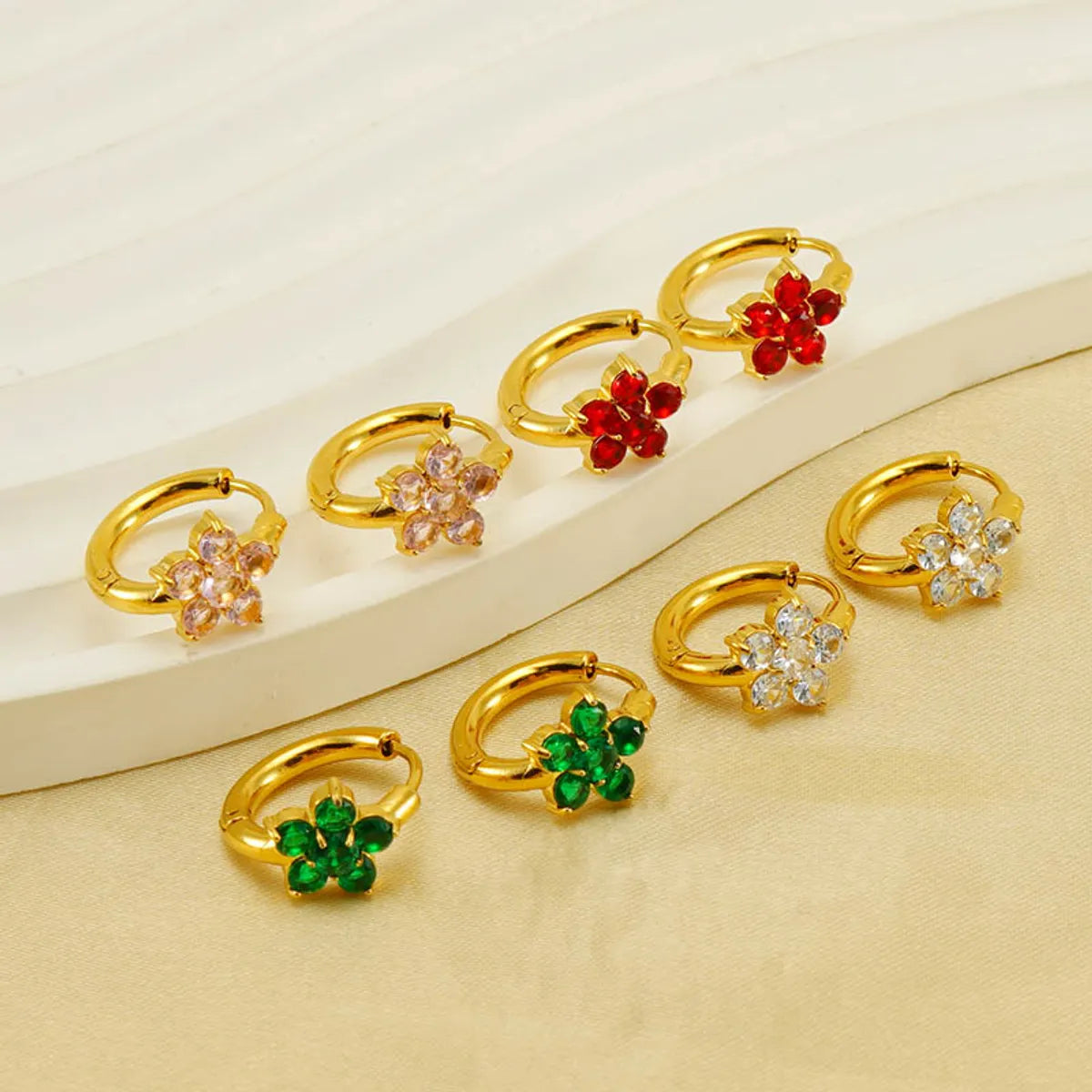 1 Pair Elegant Retro Flower Plating Inlay Stainless Steel Zircon 18k Gold Plated Earrings