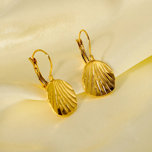 1 Pair Elegant Retro French Style Scallop Plating Stainless Steel 18k Gold Plated Earrings