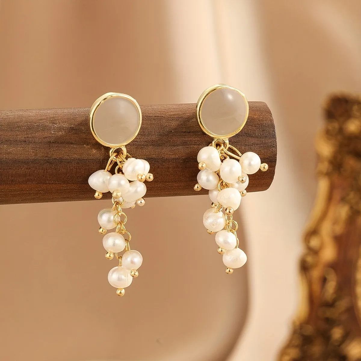 1 Pair Elegant Retro Geometric Plating Inlay Copper Freshwater Pearl Drop Earrings