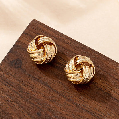 1 Pair Elegant Retro Geometric Twist Inlay Iron Rhinestones Ear Studs