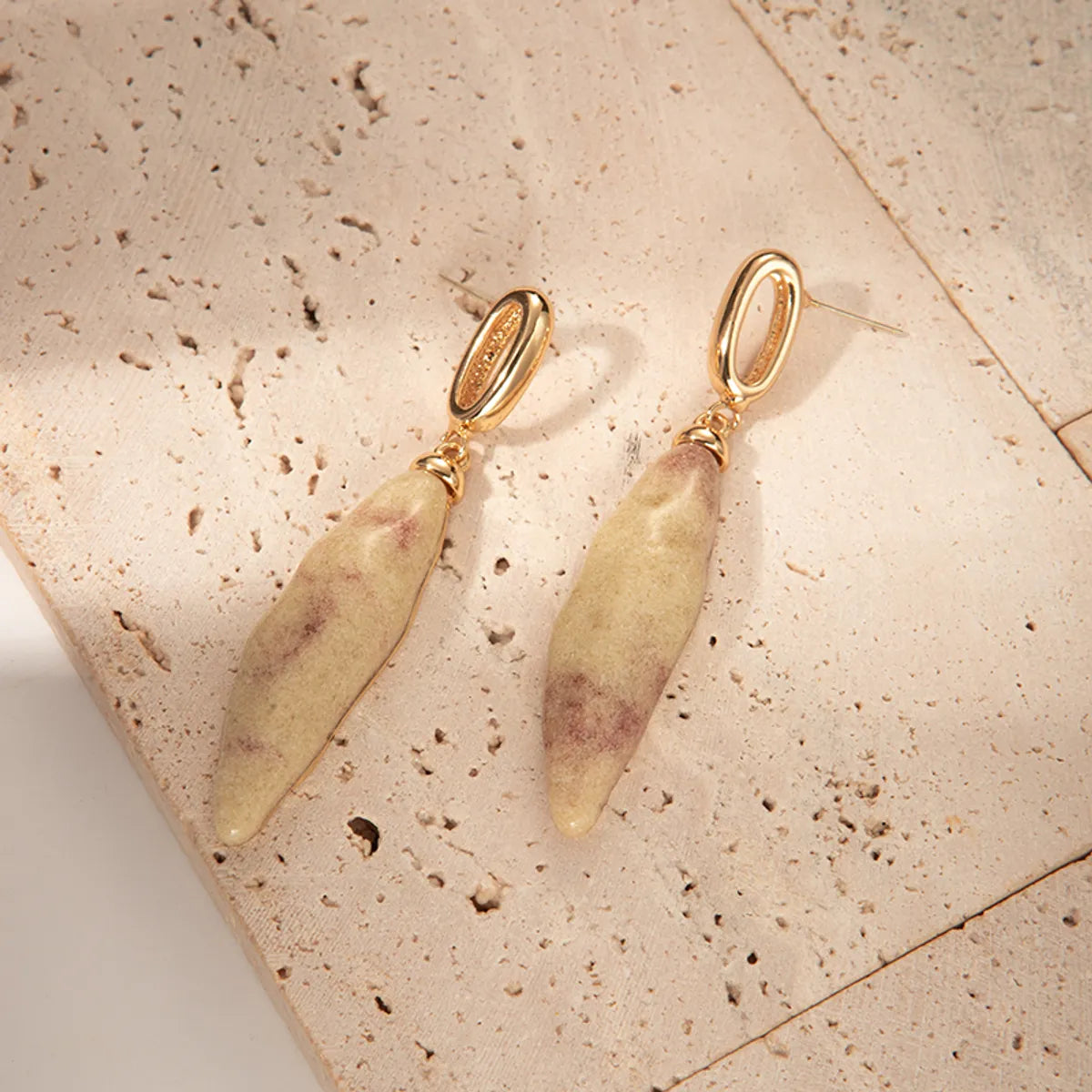 1 Pair Elegant Retro Luxurious Geometric Plating Inlay Copper Natural Stone Gold Plated Drop Earrings