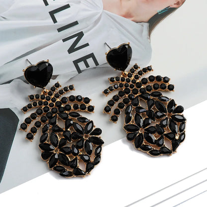 1 Pair Elegant Retro Luxurious Heart Shape Pineapple Hollow Out Inlay Zinc Alloy Rhinestones Dangling Earrings