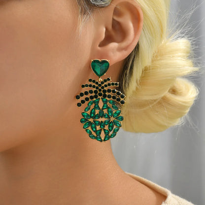 1 Pair Elegant Retro Luxurious Heart Shape Pineapple Hollow Out Inlay Zinc Alloy Rhinestones Dangling Earrings