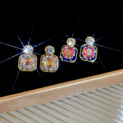 1 Pair Elegant Retro Square Inlay Alloy Rhinestones Ear Studs