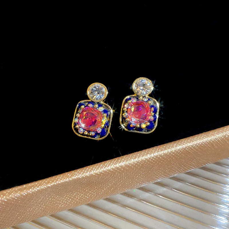 1 Pair Elegant Retro Square Inlay Alloy Rhinestones Ear Studs