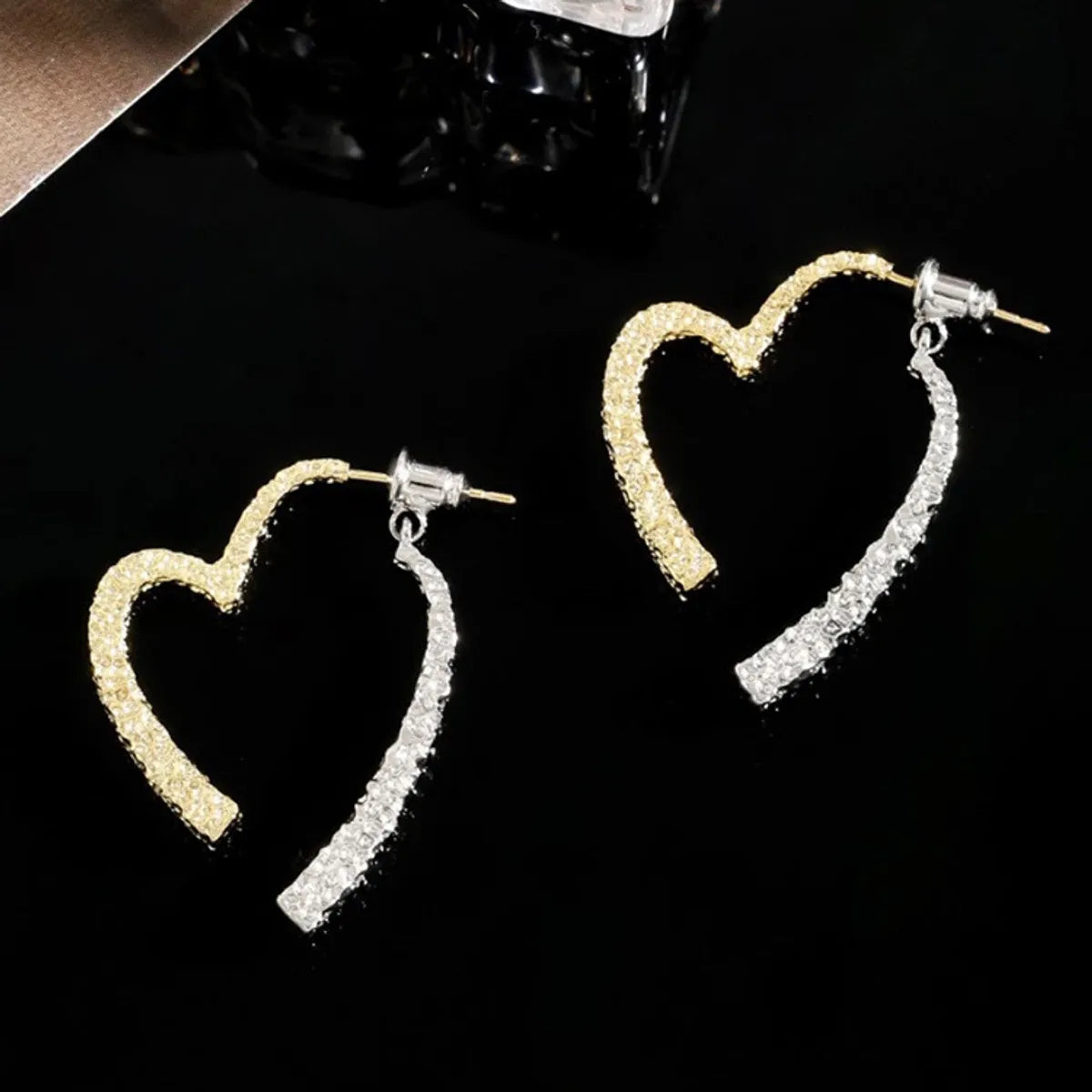 1 Pair Elegant Romantic Heart Shape Plating Alloy Ear Studs