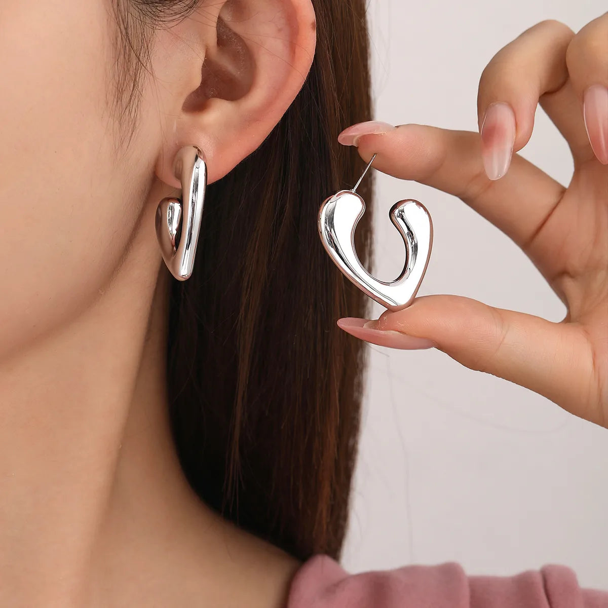 1 Pair Elegant Romantic Sweet Heart Shape Copper Ear Studs