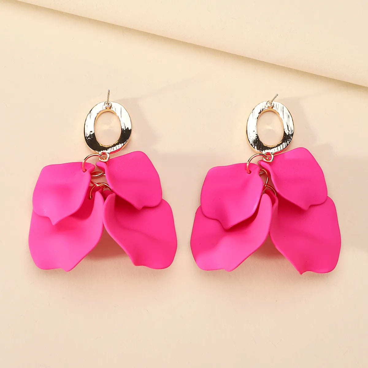 1 Pair Elegant Romantic Sweet Petal Spray Paint Painted Inlay Zinc Alloy Acrylic Dangling Earrings