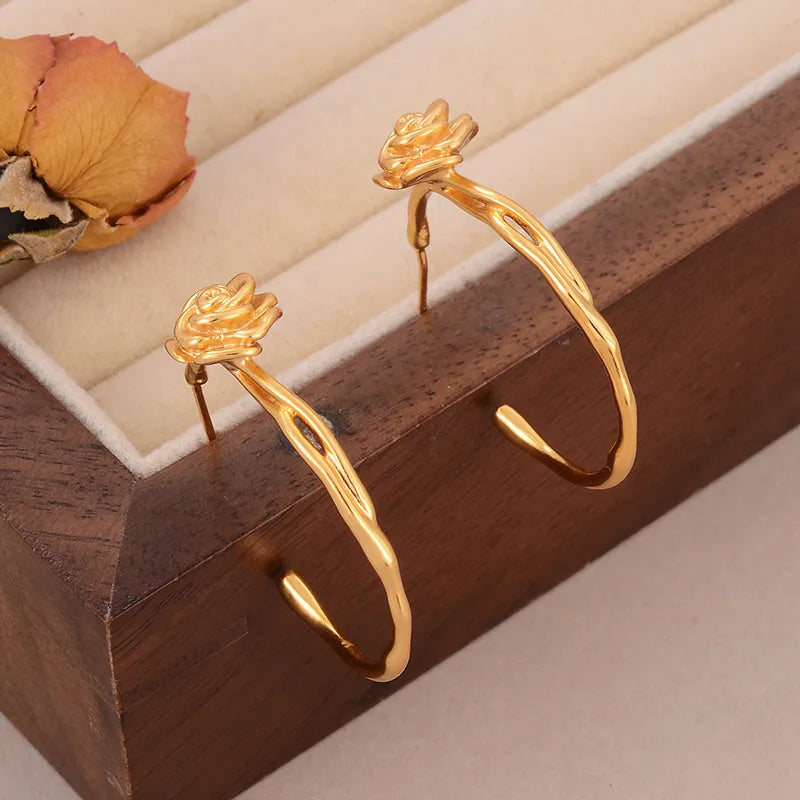 1 Pair Elegant Rose Flower Plating Inlay Copper Pearl Zircon 18K Gold Plated Ear Studs