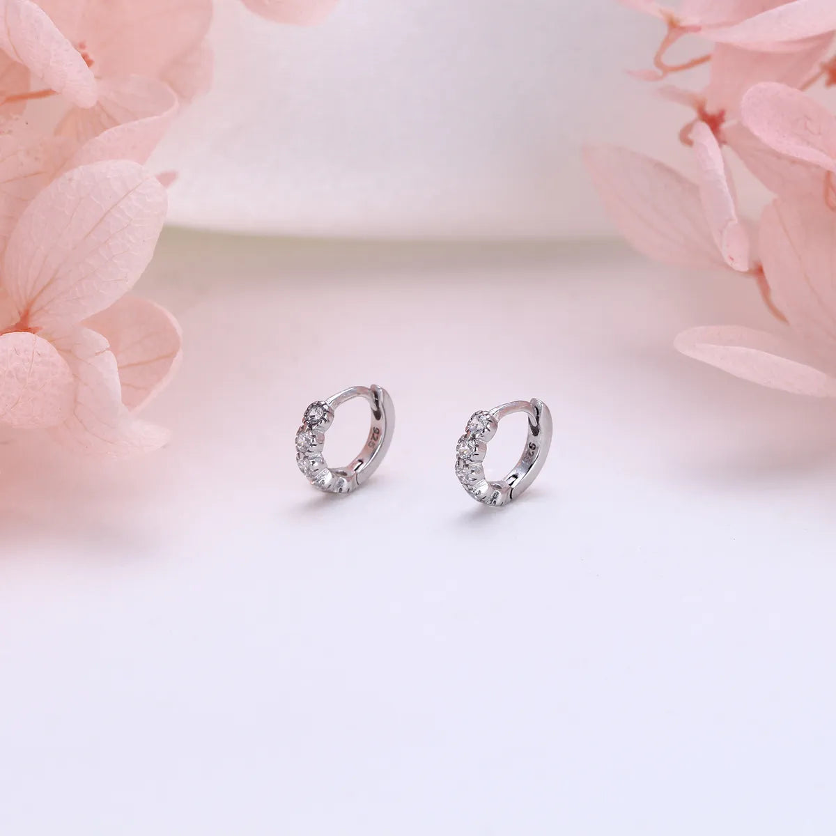 1 Pair Elegant Round Plating Inlay Sterling Silver Zircon White Gold Plated Gold Plated Earrings