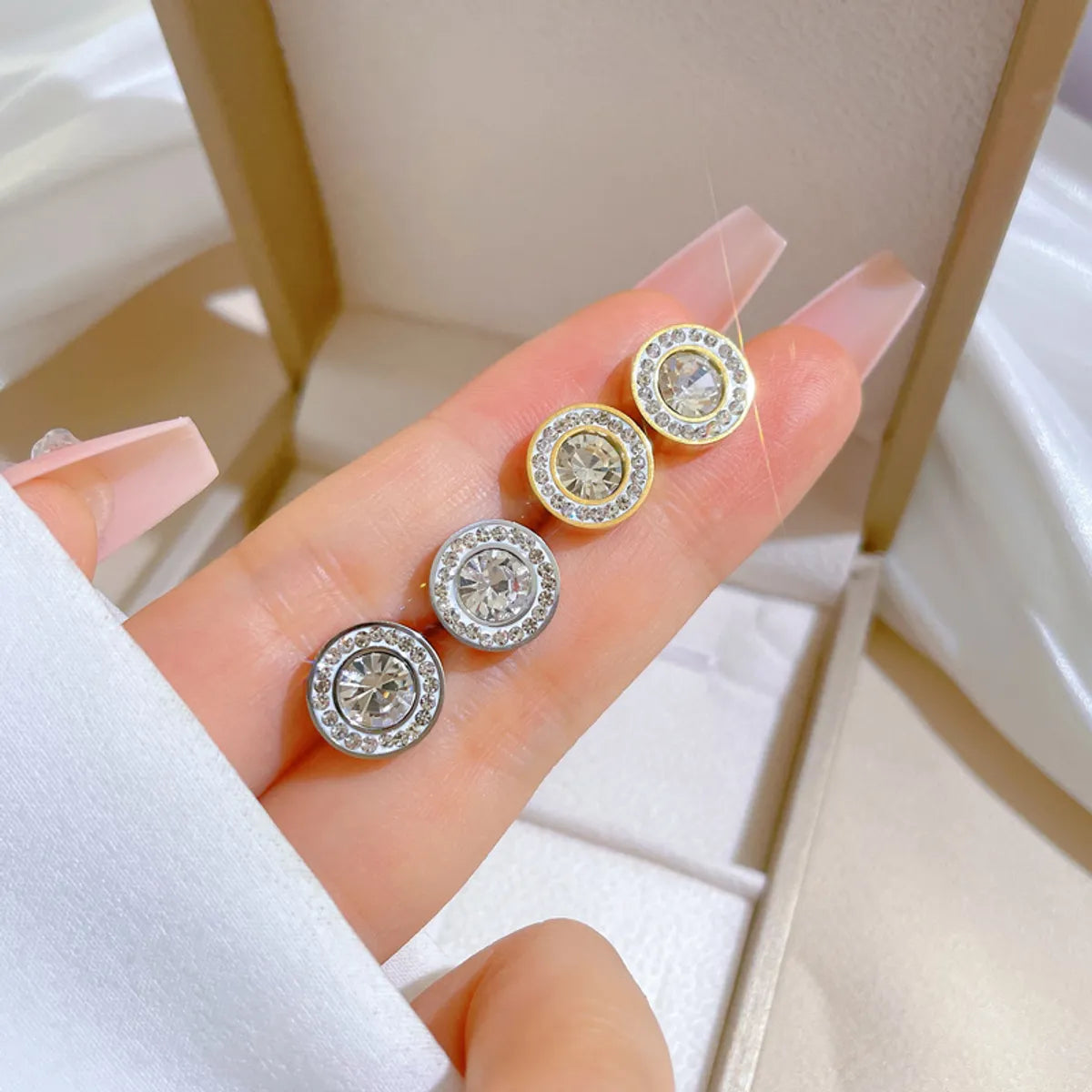 1 Pair Elegant Round Plating Inlay Titanium Steel Zircon Ear Studs