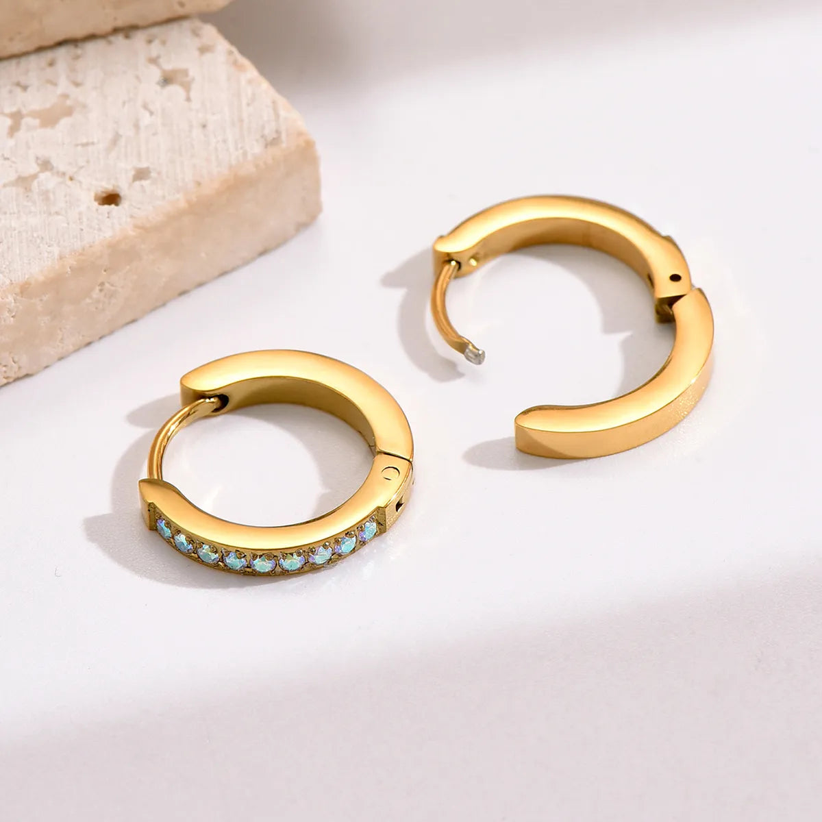 1 Pair Elegant Round Stainless Steel Plating Inlay Zircon 18k Gold Plated Hoop Earrings