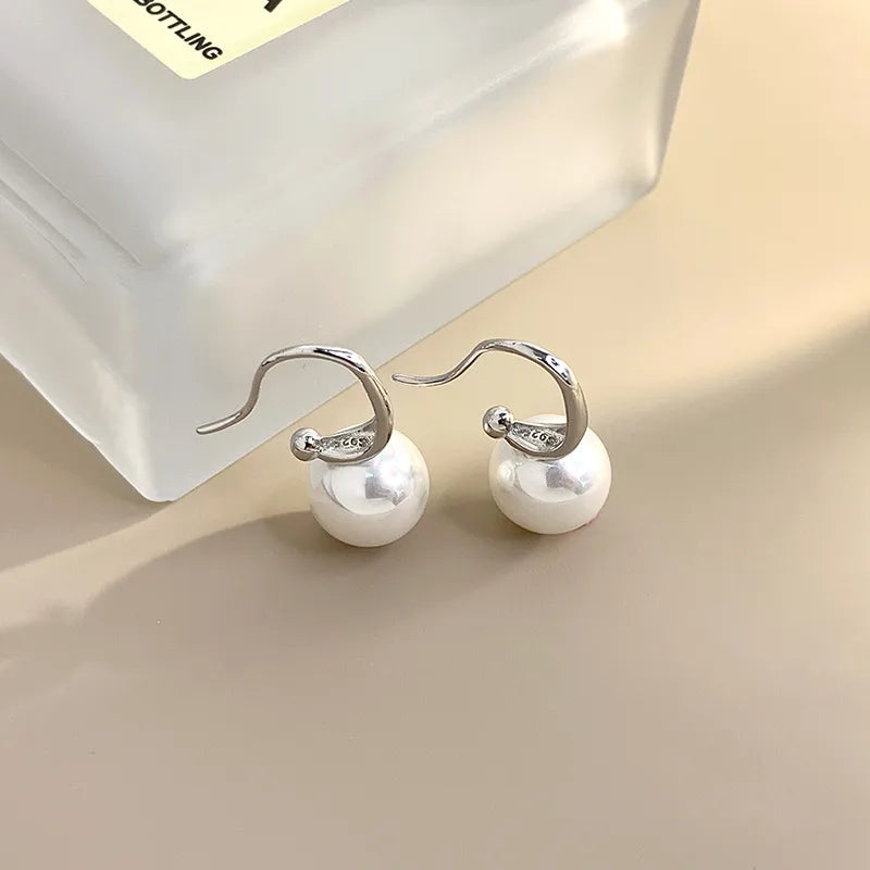 1 Pair Elegant Semicircle Polishing Inlay Sterling Silver Pearl White Gold Plated Drop Earrings