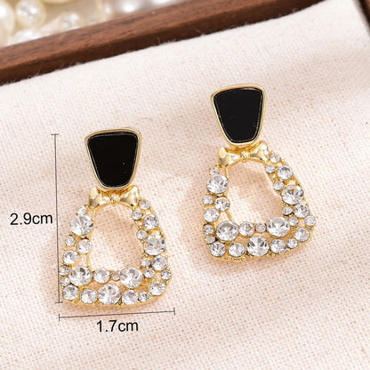 1 Pair Elegant Shiny Bag Inlay Alloy Rhinestones Drop Earrings